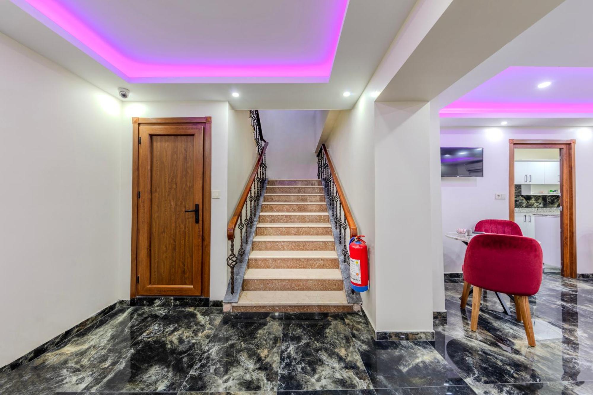 Hotel Silviya Истанбул Екстериор снимка