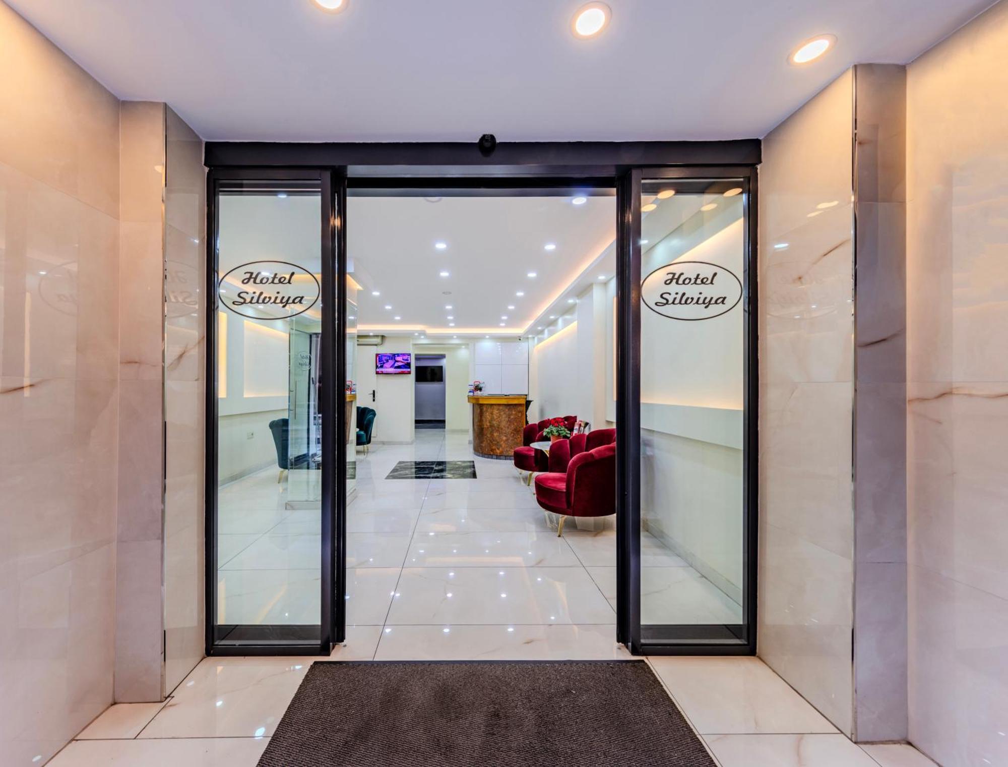 Hotel Silviya Истанбул Екстериор снимка