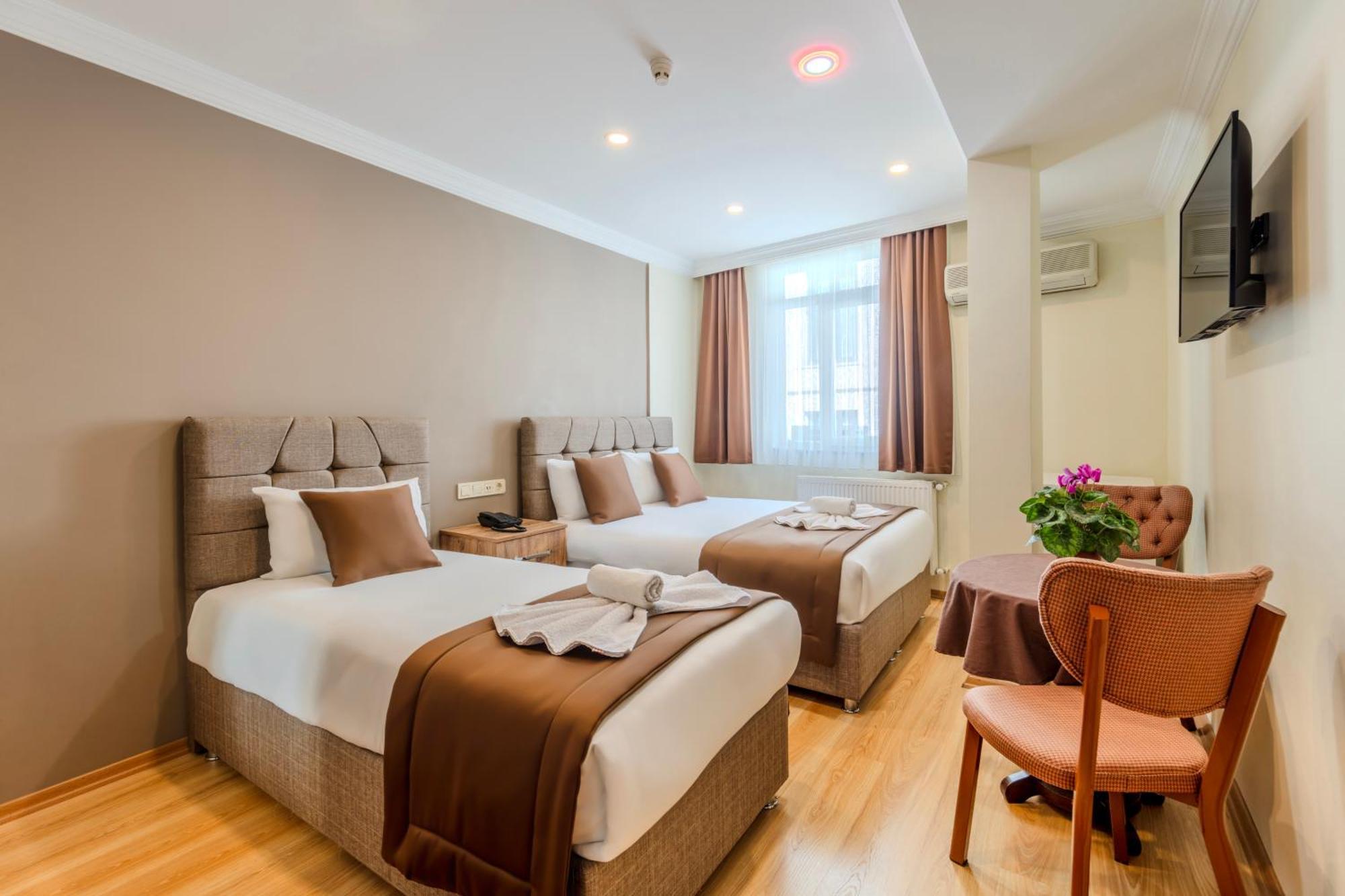Hotel Silviya Истанбул Екстериор снимка