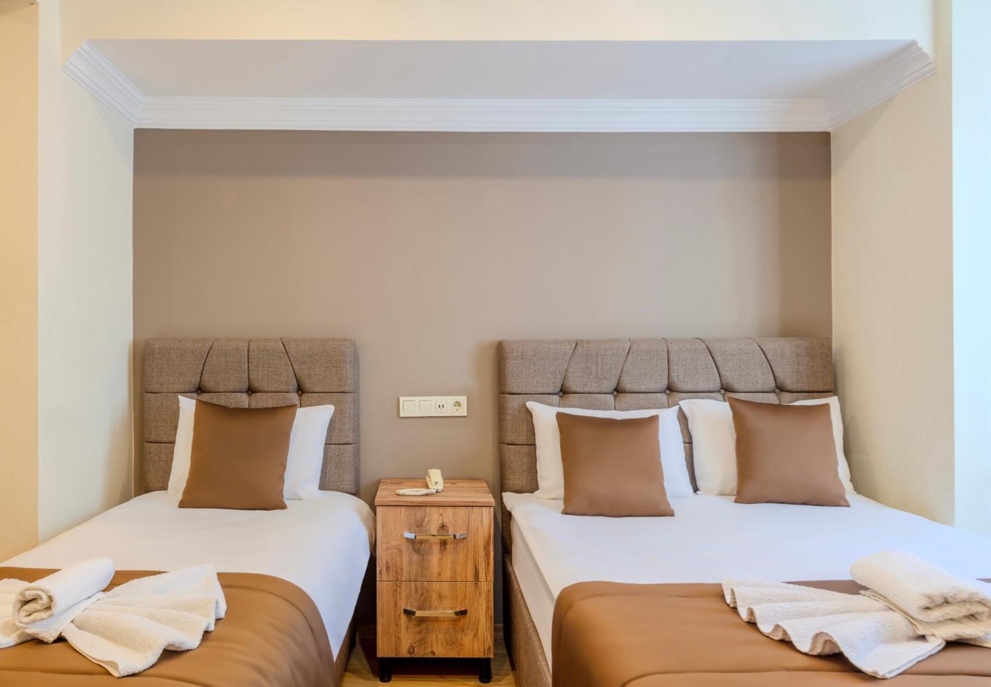 Hotel Silviya Истанбул Екстериор снимка