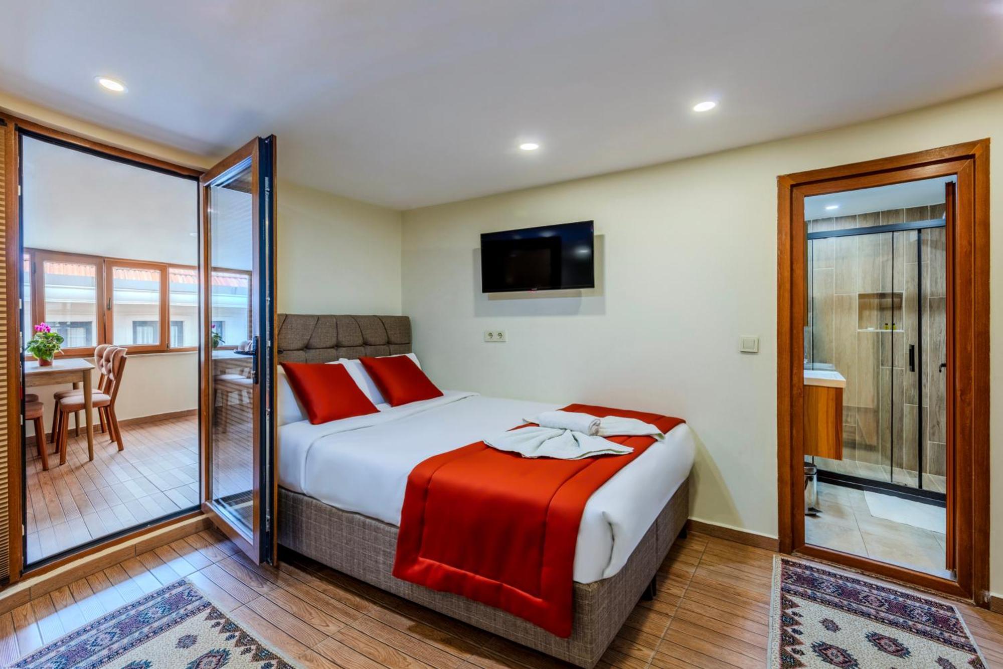 Hotel Silviya Истанбул Екстериор снимка