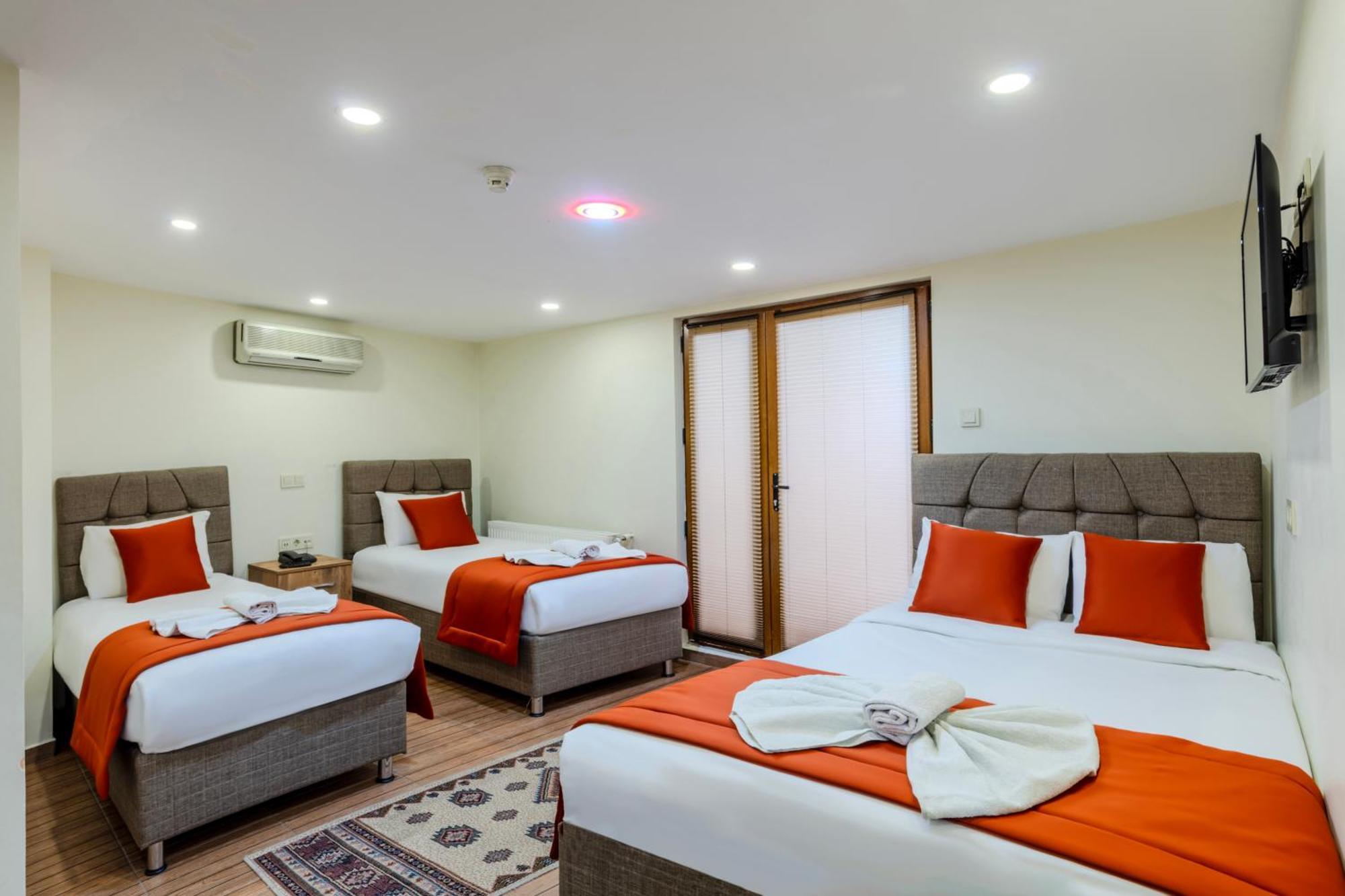 Hotel Silviya Истанбул Екстериор снимка