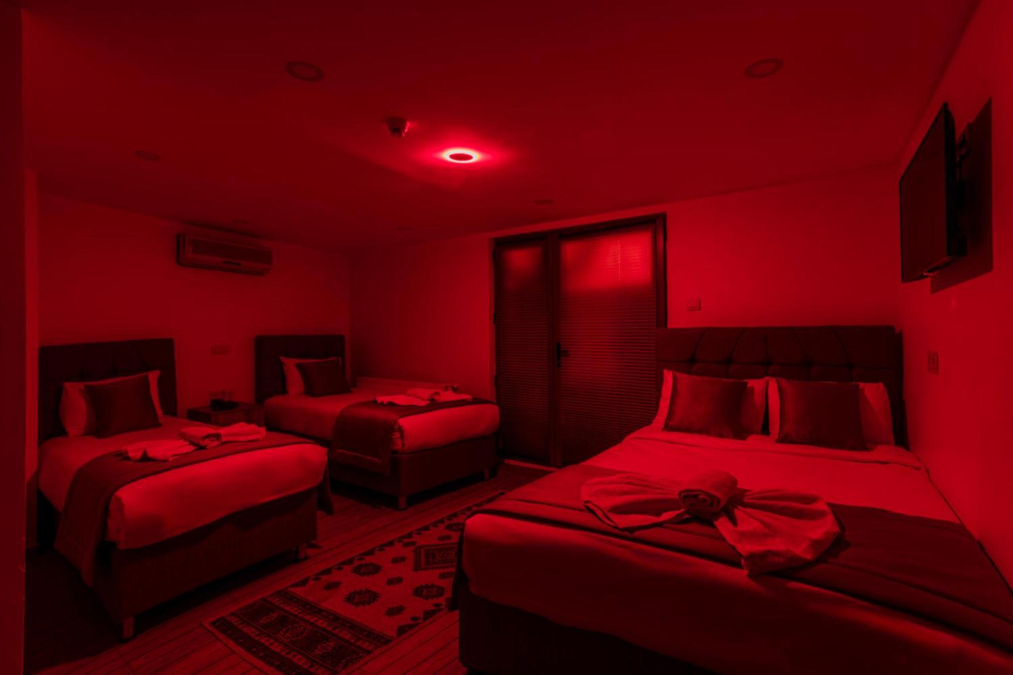 Hotel Silviya Истанбул Екстериор снимка